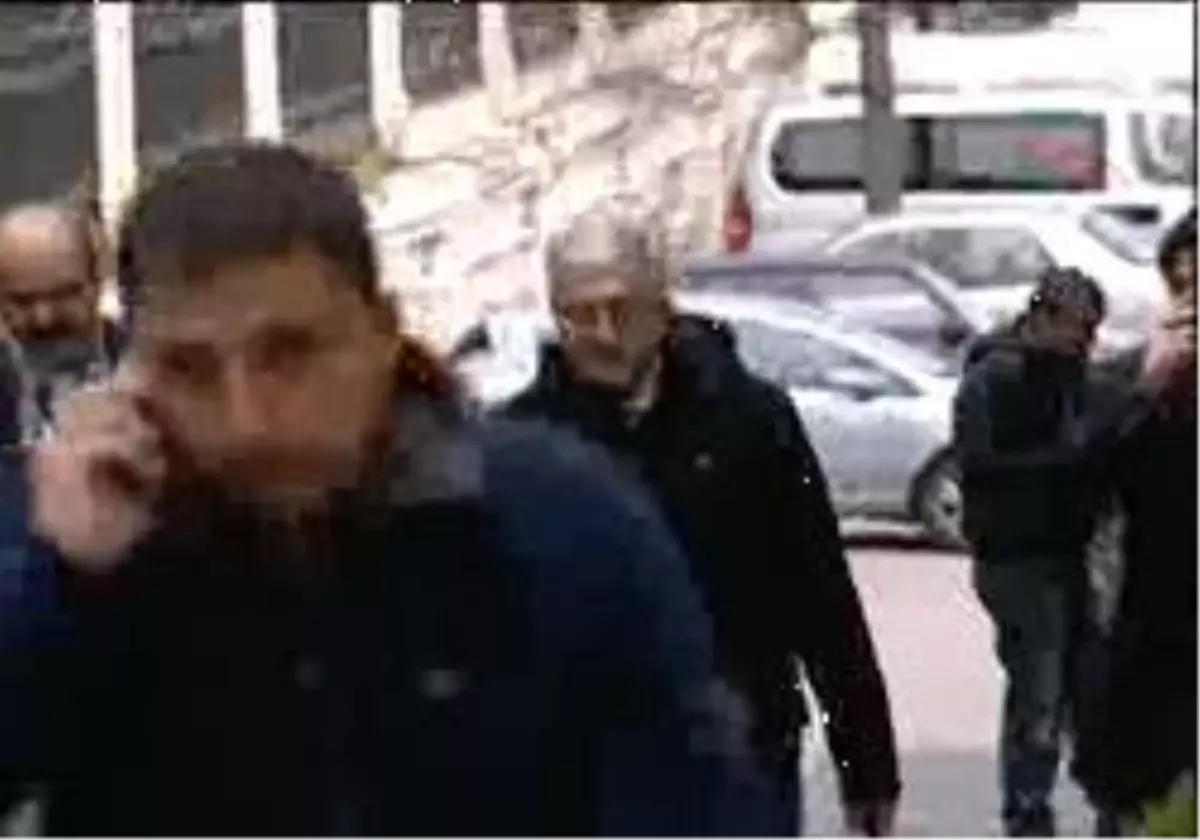 Tutuklananlar Cezaevinde