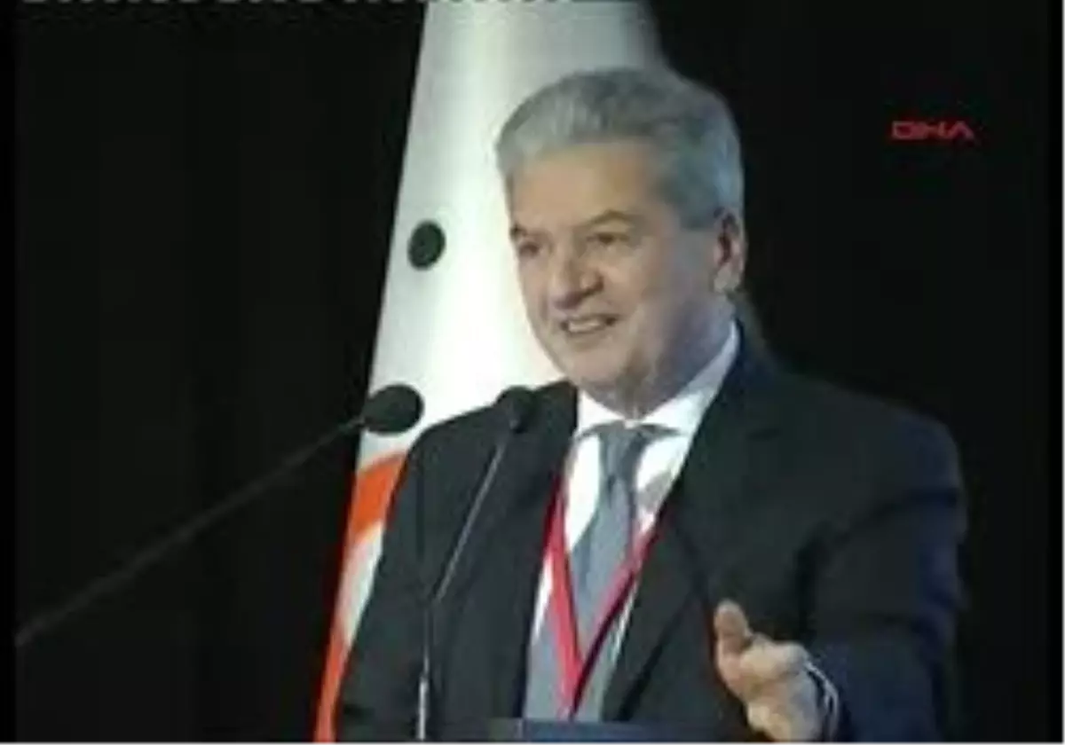 İzmir-Yalçındağ:``İçine Kapanma Sokağa Çık, Çözüm Üret\'\'