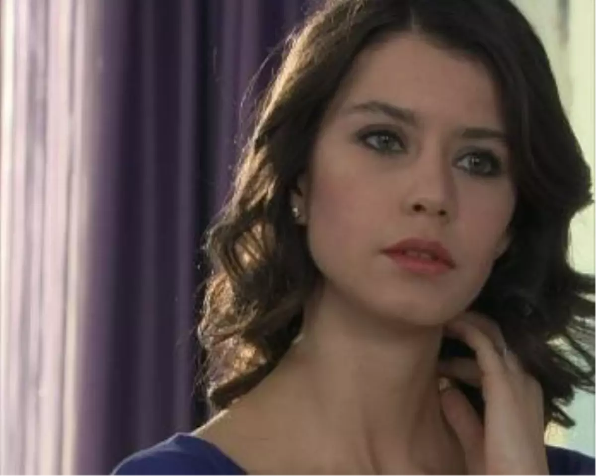 Bihter\'i Sarsan Sır