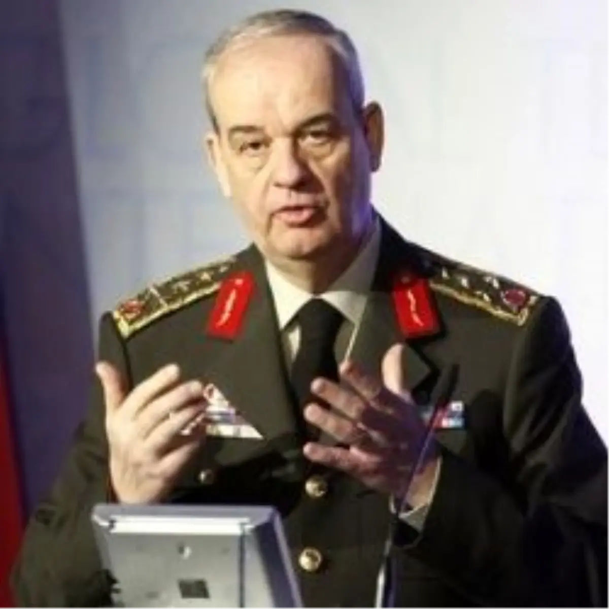 Pilotluk Içimde Ukde Kaldı