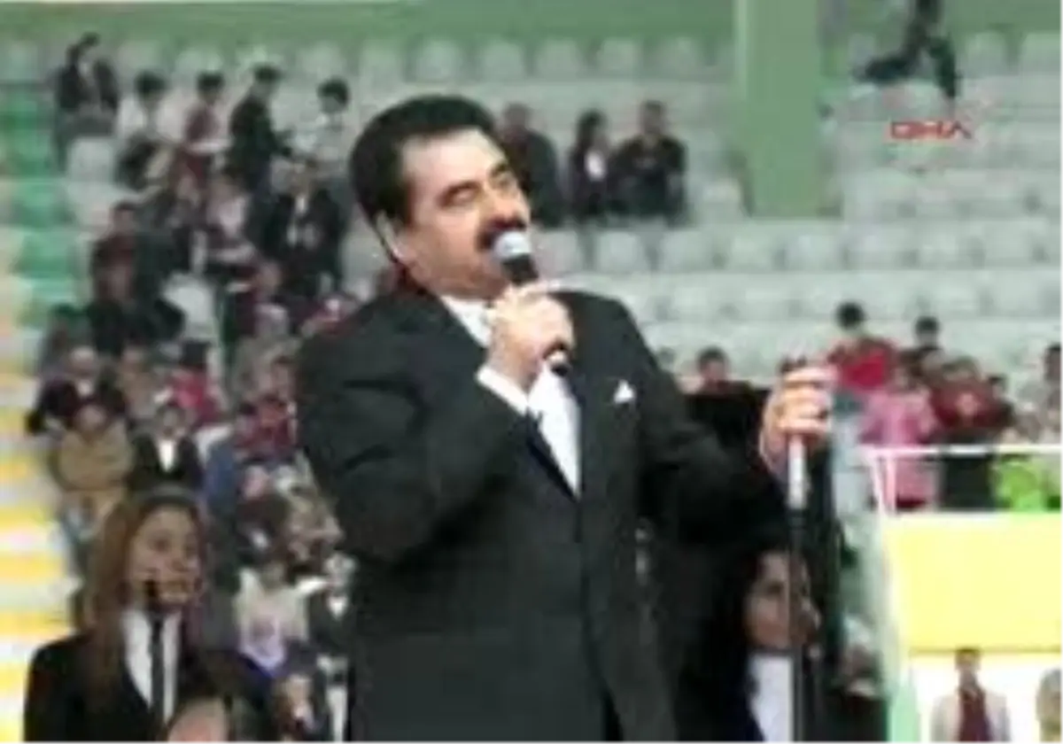 Şanlıurfa-İbrahim Tatlıses, Memleketinde Hayranlarına Namus