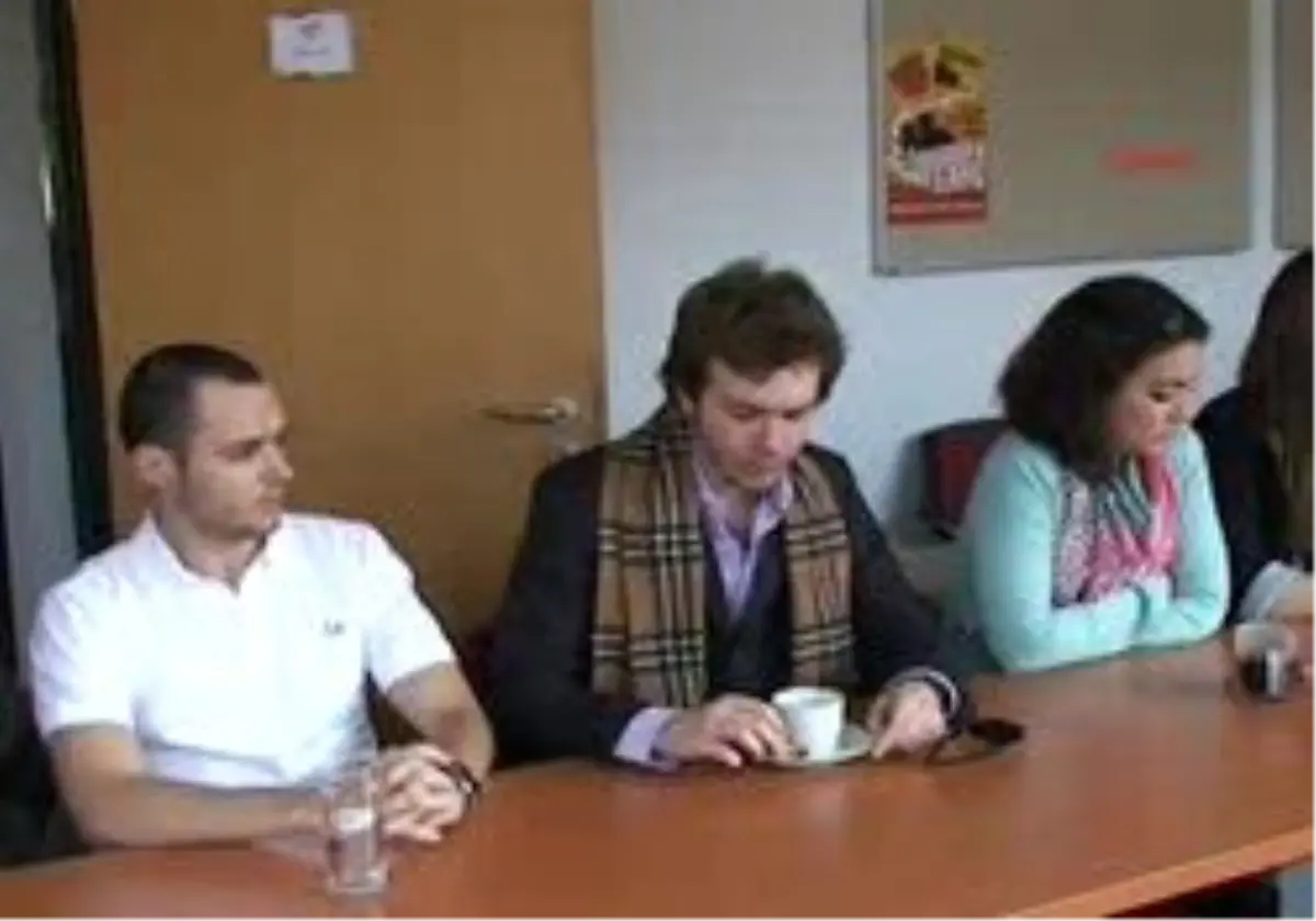 Bilgi\'liler Berlin\'de