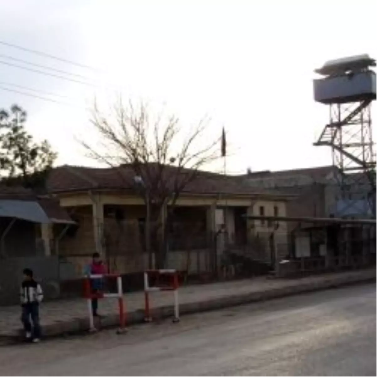 1 Günlük Haksız Gözaltıya 2 Bin Lira!