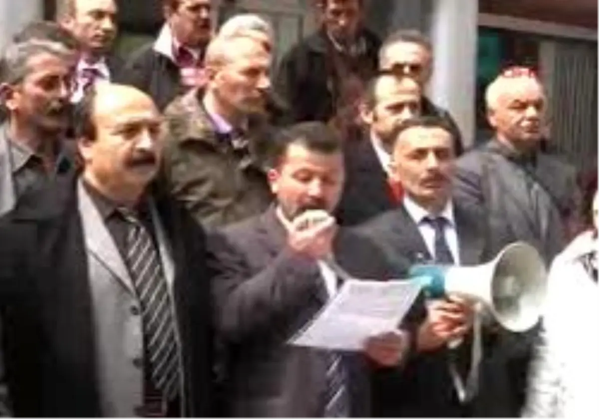 Trabzon\'Dan Başbakanlık Ve Milli Eğitim Bakanlığı\'Na 14 Bin