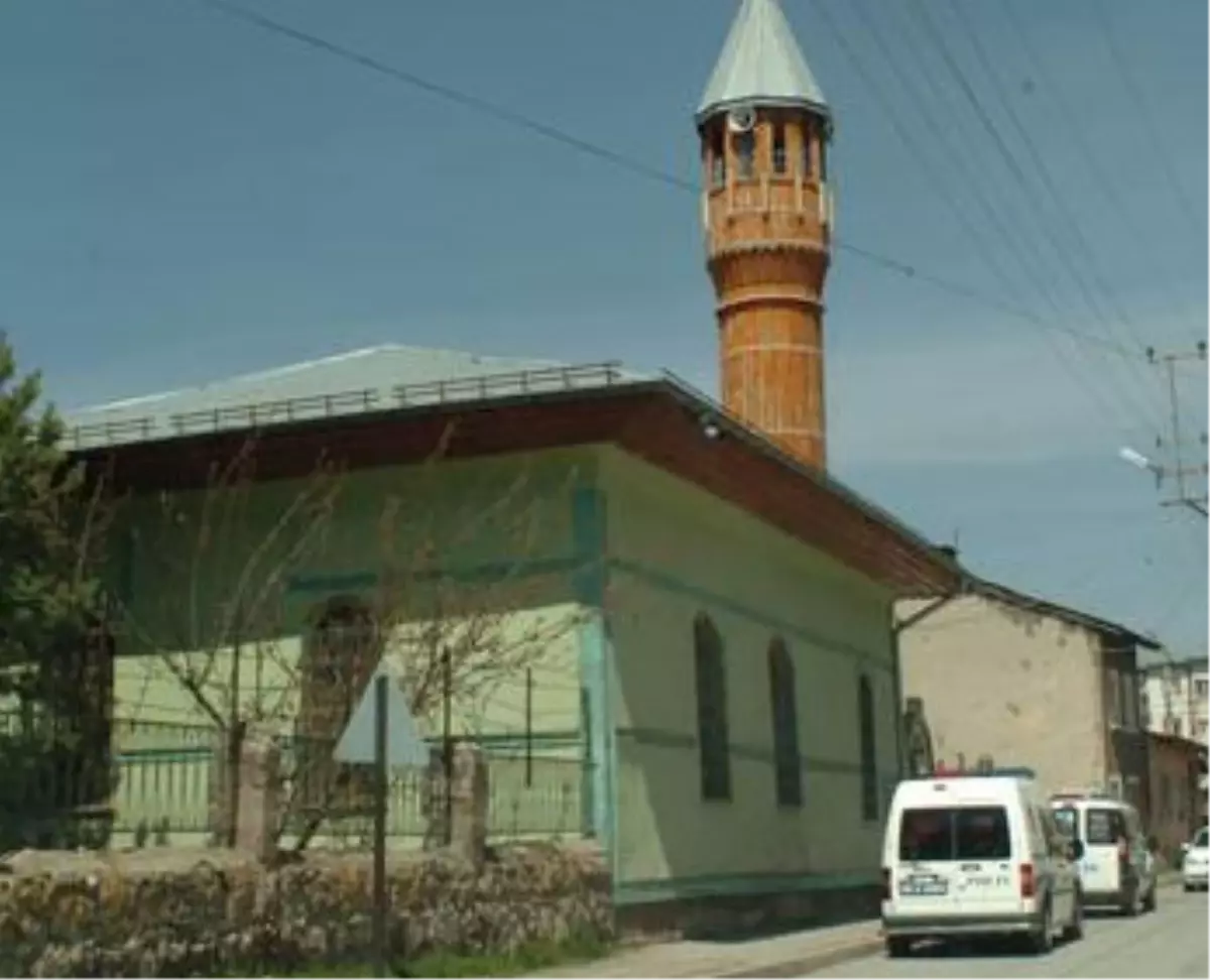 \'Sakal-ı Şerif\' Hırsızlığı