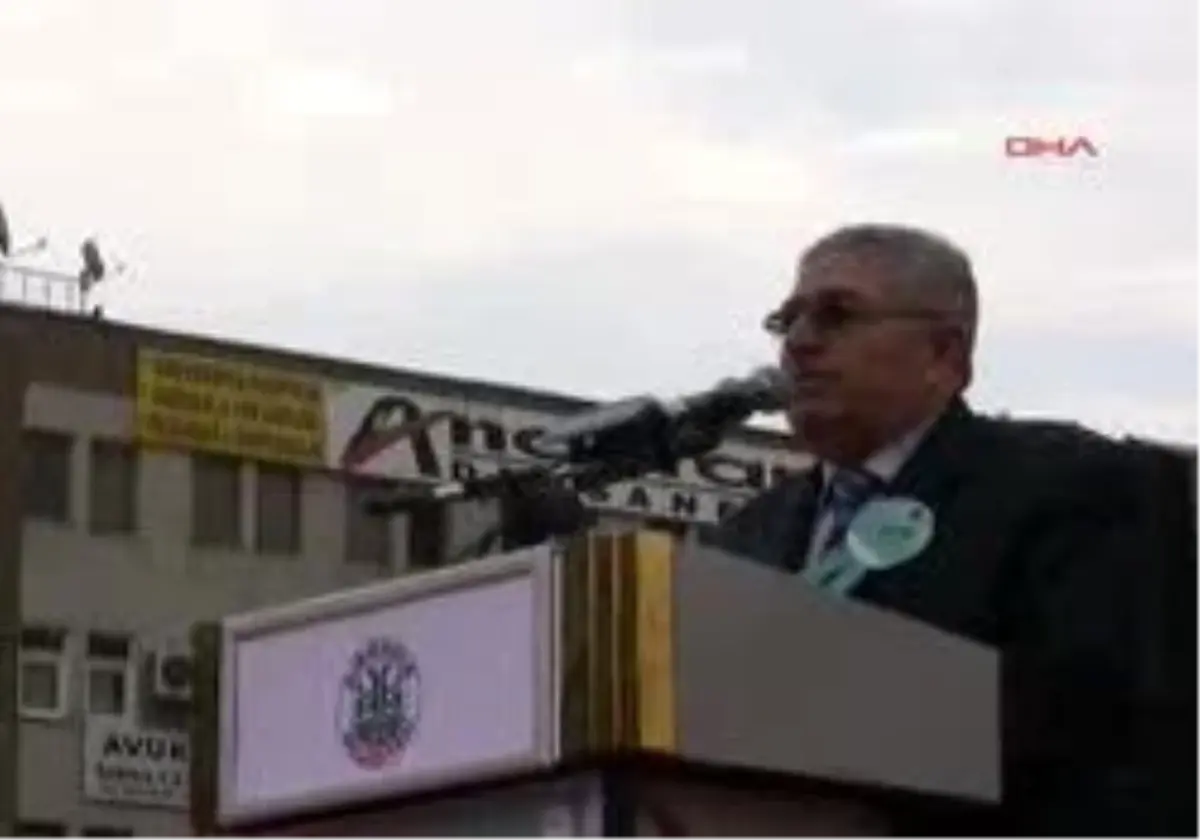 Kutlu Doğum\'da Aşure İzdihamı