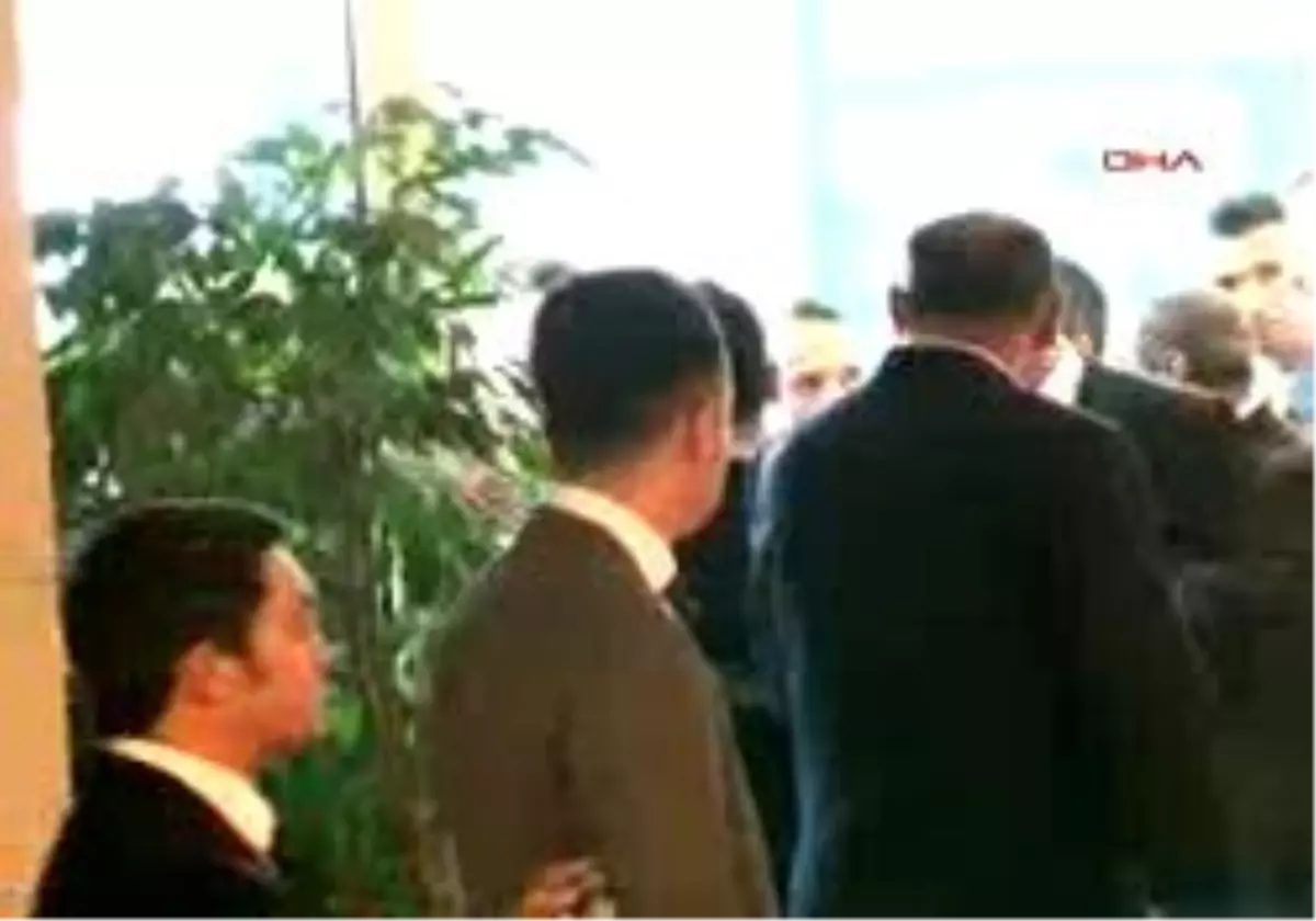 Necmettin Erbakan: Anayasa Kökünden Değişmelidir