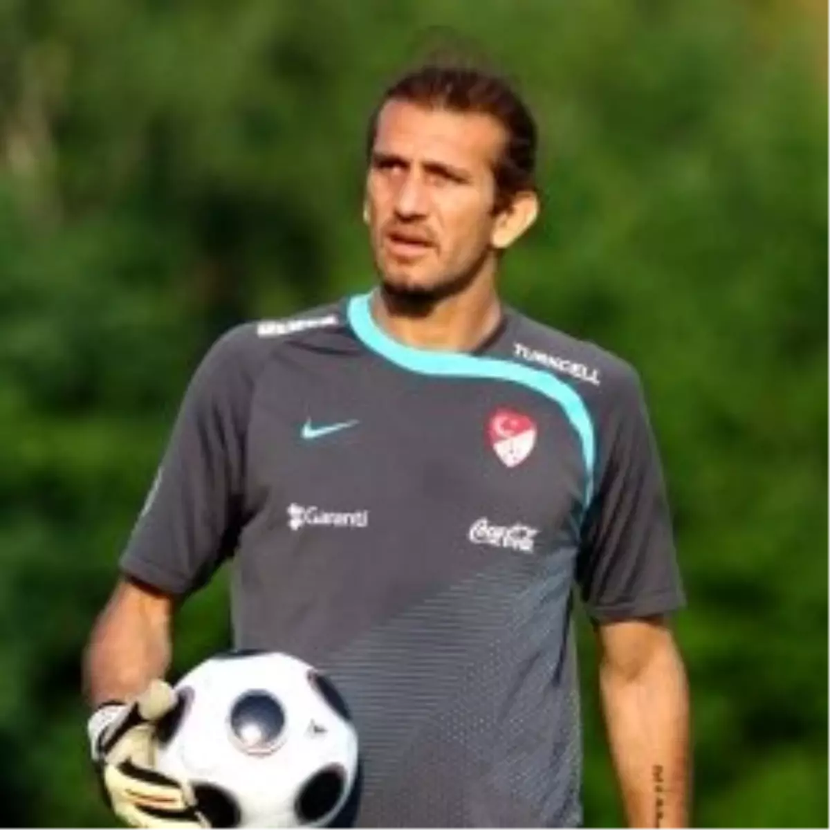 Rüştü, Derbide Forma Giyebilecek