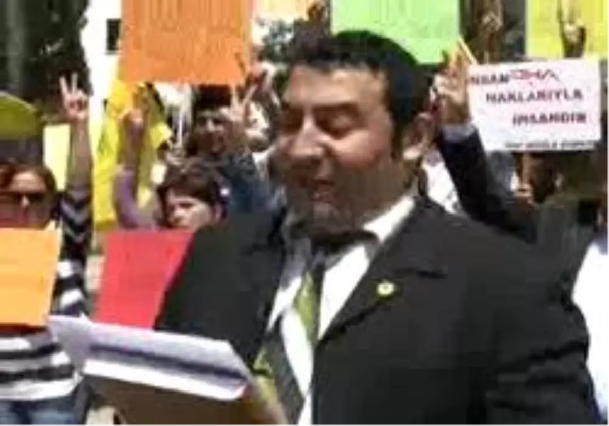 Ahmet Türk\'E Saldırı Bodrum\'Da Protesto Edildi