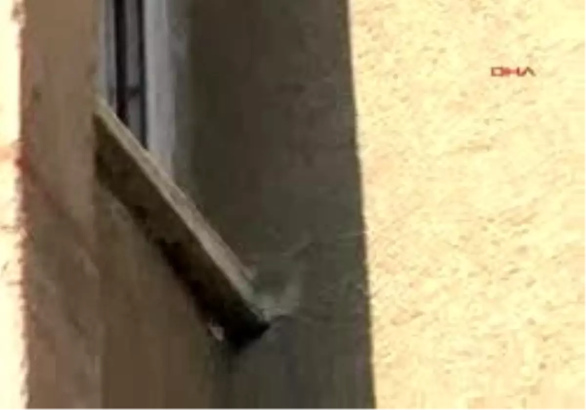 Apartmanda Korkutan Yangın