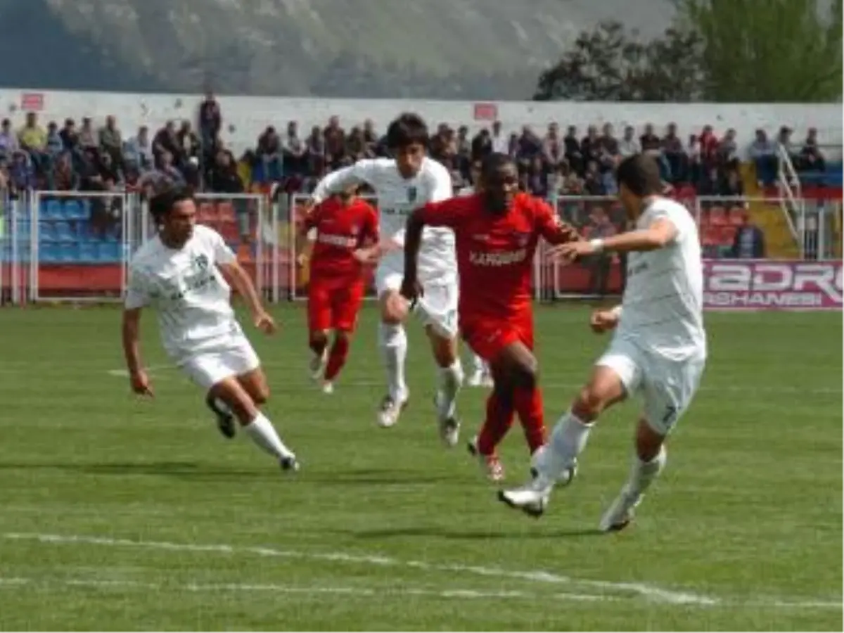 Kardemir Karabükspor - Kocaelispor: 1-0