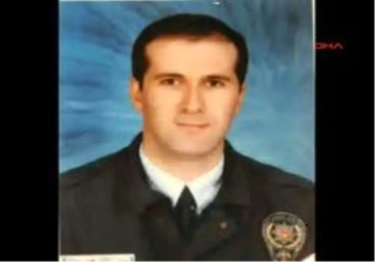 Samsun// Foto // Samsun\'Da Polis Aracına Hain Saldırı: 2 Pol