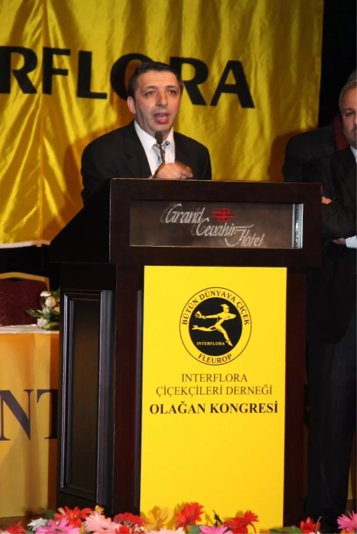 Çiçekçiler Başkanlarını Seçti 
 
 


 
