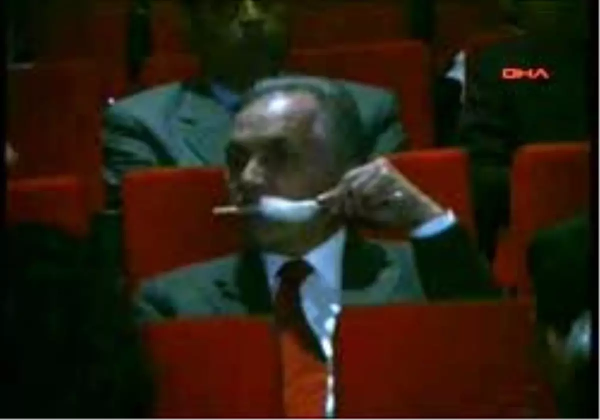 AB Büyükelçisi Pamuk Şeker Yedi