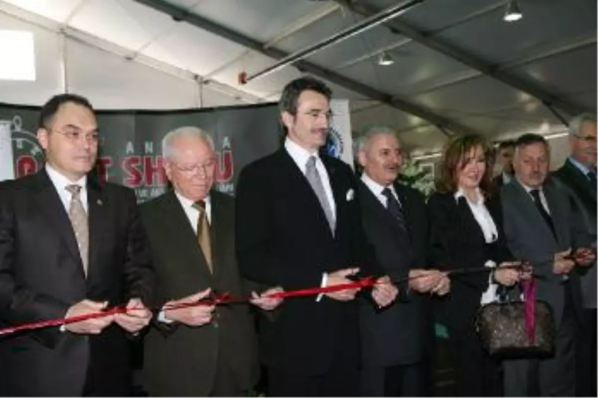 "Fatih İstanbul\'u Fethetti, Sizde Ankara\'yı Fethettiniz"