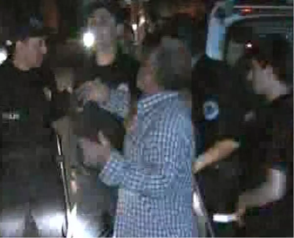 Nişan Bozma Kavgası: 7 Yaralı 22 Gözaltı