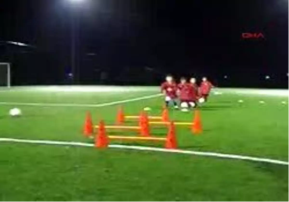 Galatasaray Avustralya Futbol Okulu\'Nda 23 Nisan Coşkusu Yaş