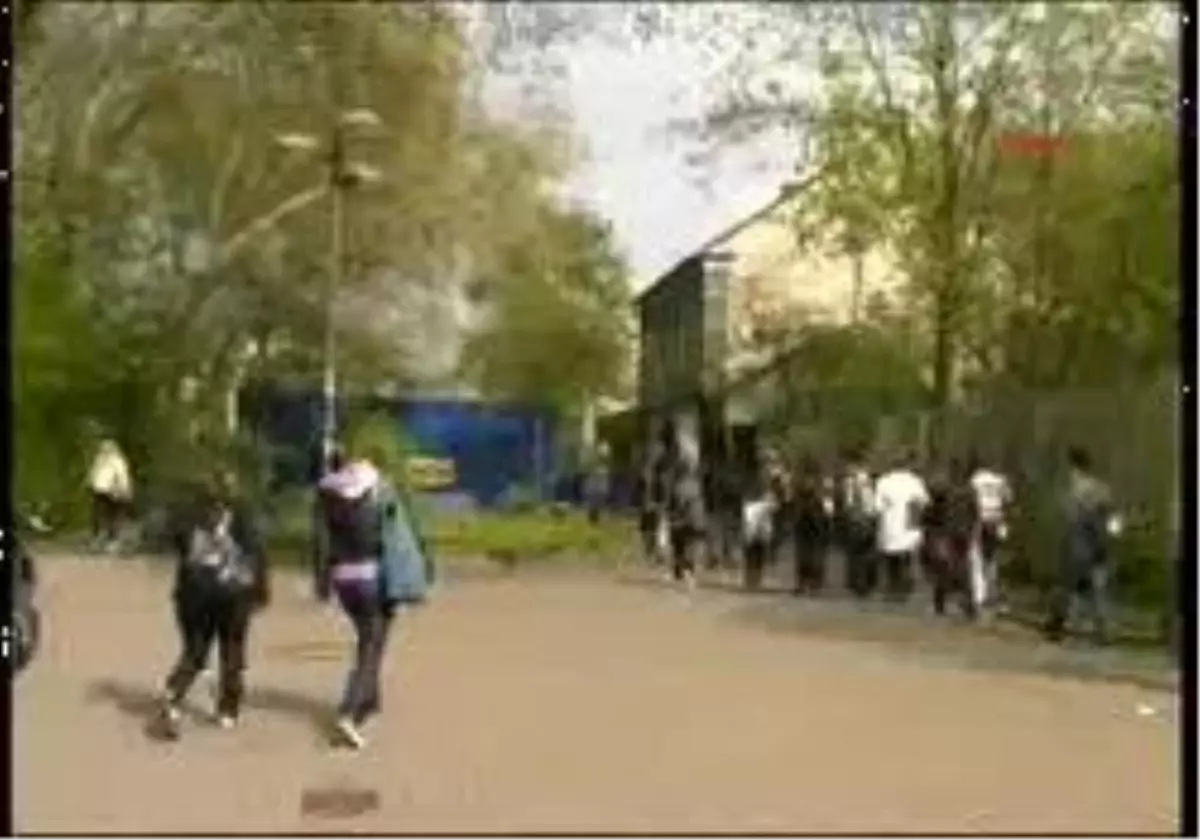 Okul Bahçesinde Çocuk Kaçırma Girişimi