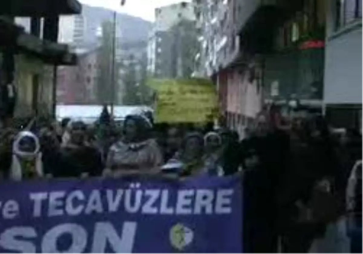 Hakkari - Siirt Olayları Hakkari\'De Meşaleli Yürüyüşle Prote