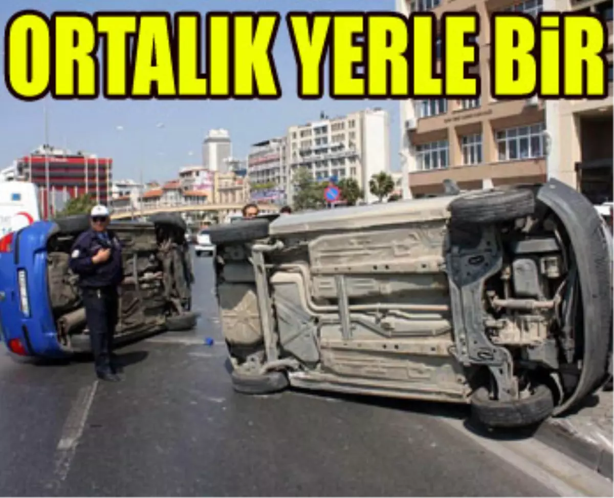 İzmir\'de Kaza; 2 Yaralı, 9 Araç Hasarlı