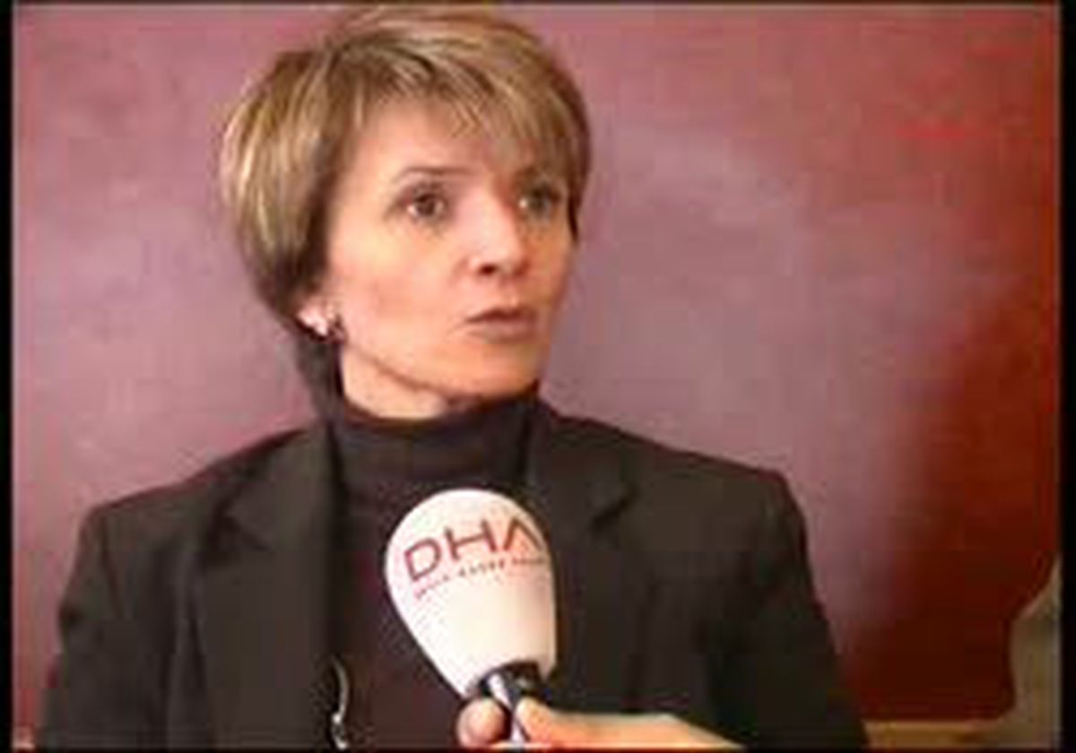 Spd´Nin Yeni Türk Gözdesi Zülfiye Kaykın´Dan Türk Kökenli Se