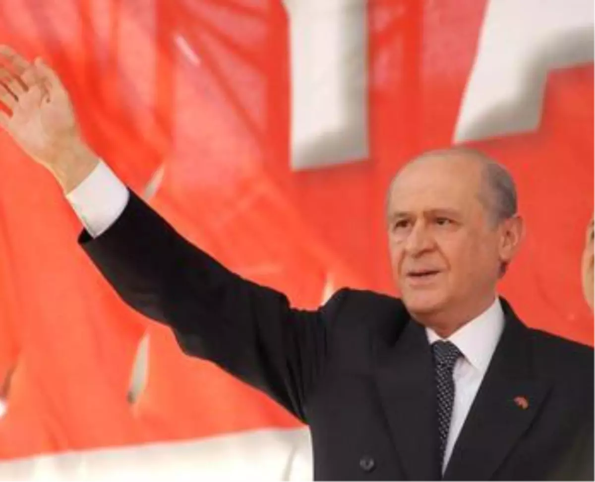 MHP Lideri Bahçeli\'den 1 Mayıs Mesajı: "Emeğin Bayramında Bölücülere Fırsat Vermeyin"