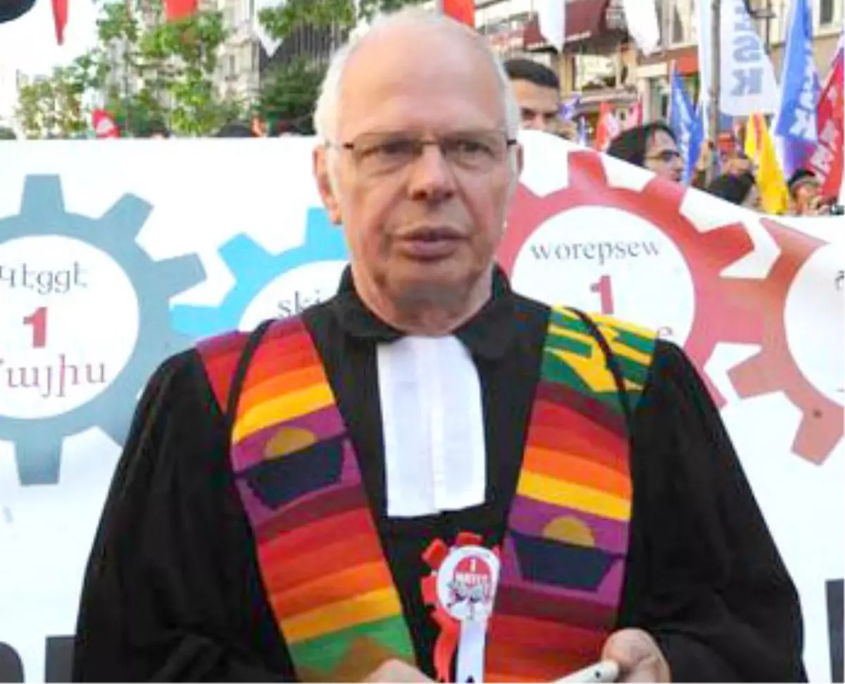 Alman Rahip 1 Mayıs\'ta