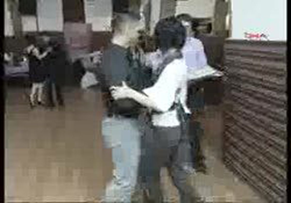 Diyarbakır //1// Kürtçe Şarkıyla Tango