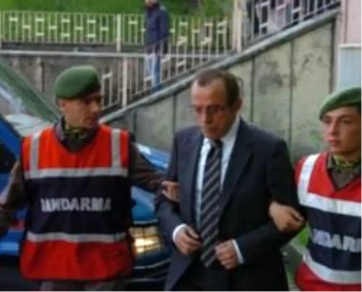 Jet Yakıtını Motorine Çevirip Sattılar