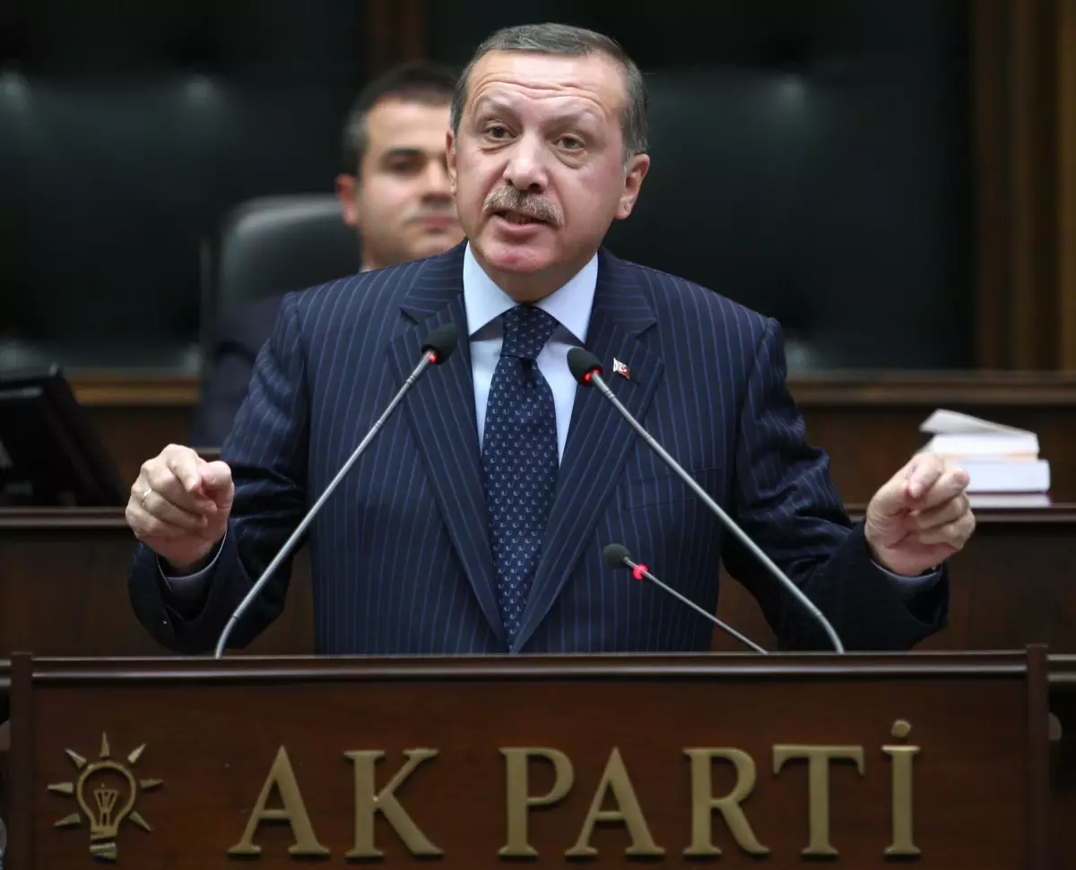 Ey Türk Faşisti...