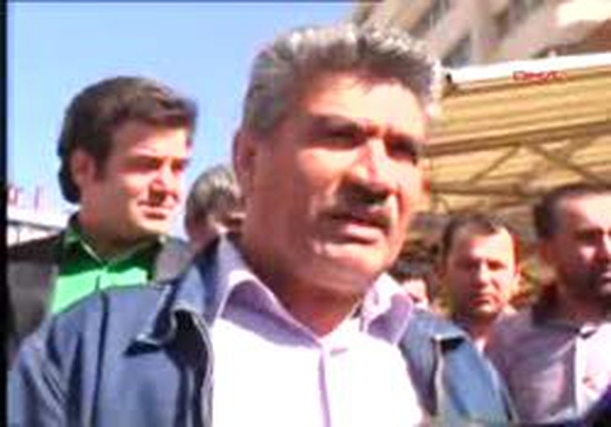 Konya - Esnaf, Sosyete Pazarı'Nın Kurulmasını Kepenk Kapatar