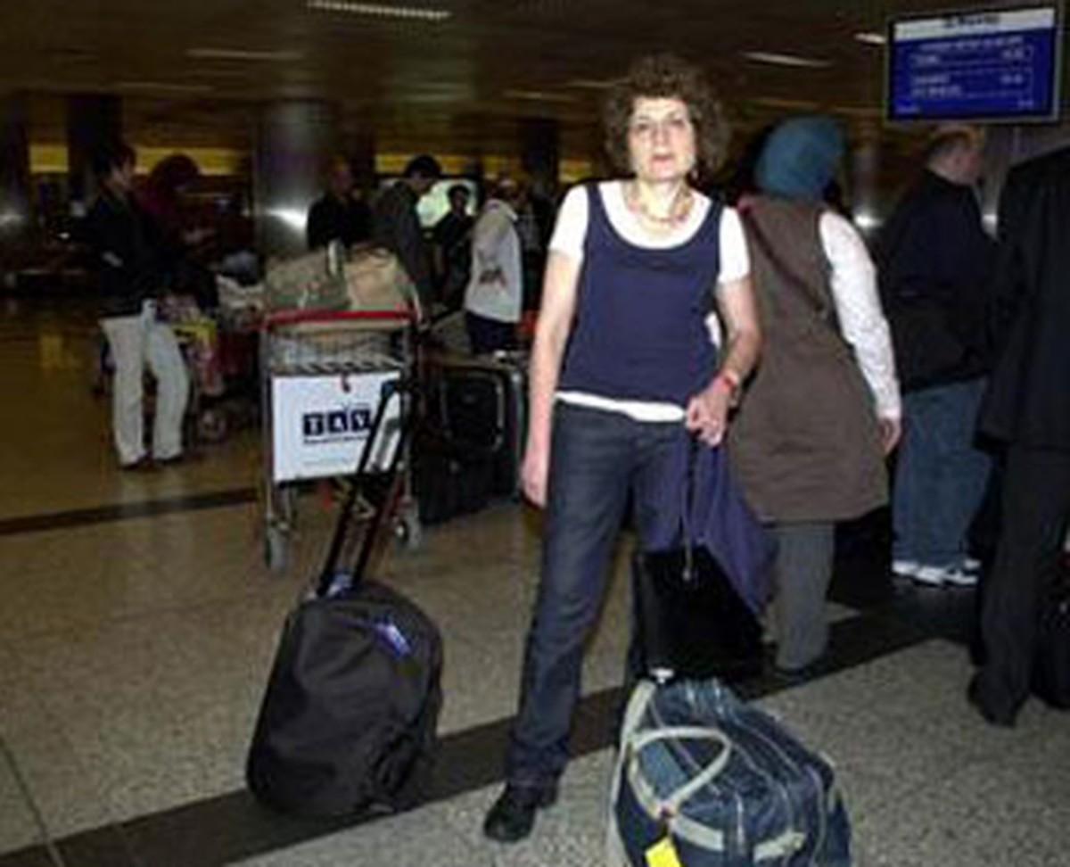 15 Saatlik Rötar Yolcuları Perişan Etti