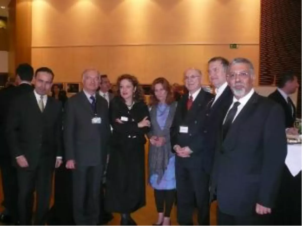 Sanayi Destek Verdi, İstanbul Brüksel\'e Taşındı