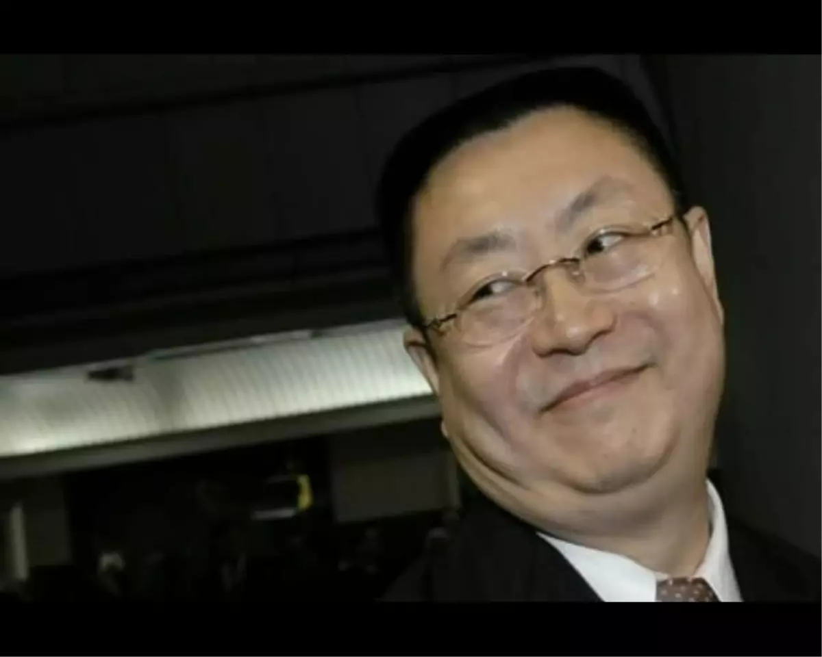 Borsa Çakıldı, Çin\'in En Zengini Oldu