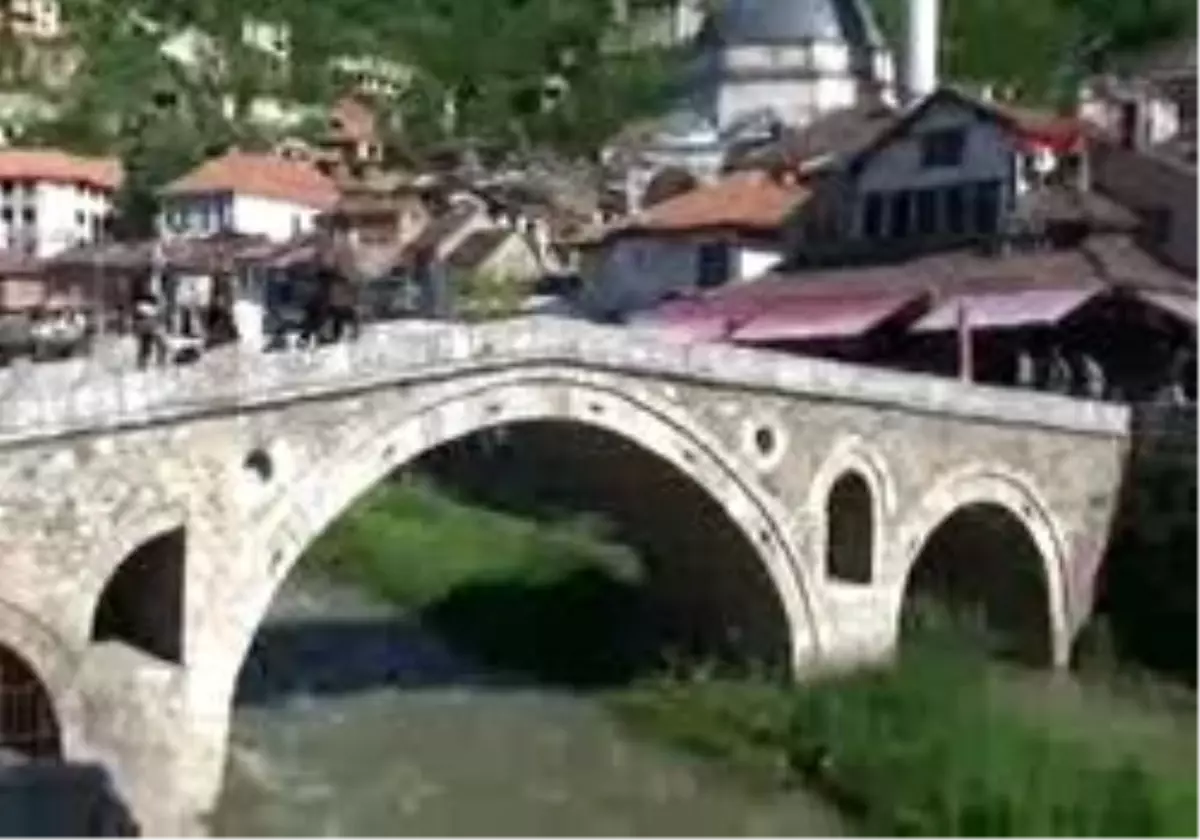 Haşim Kılıç ?Doğru Yol? Türk Kültür Sanat Derneğini Ziyaret