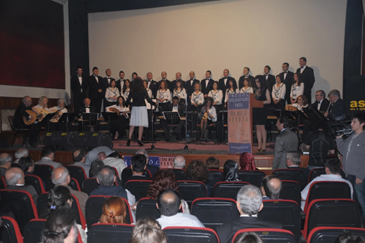 İnegöl Belediyesi Türk Sanat Müziği Konserlerine Devam Ediyor