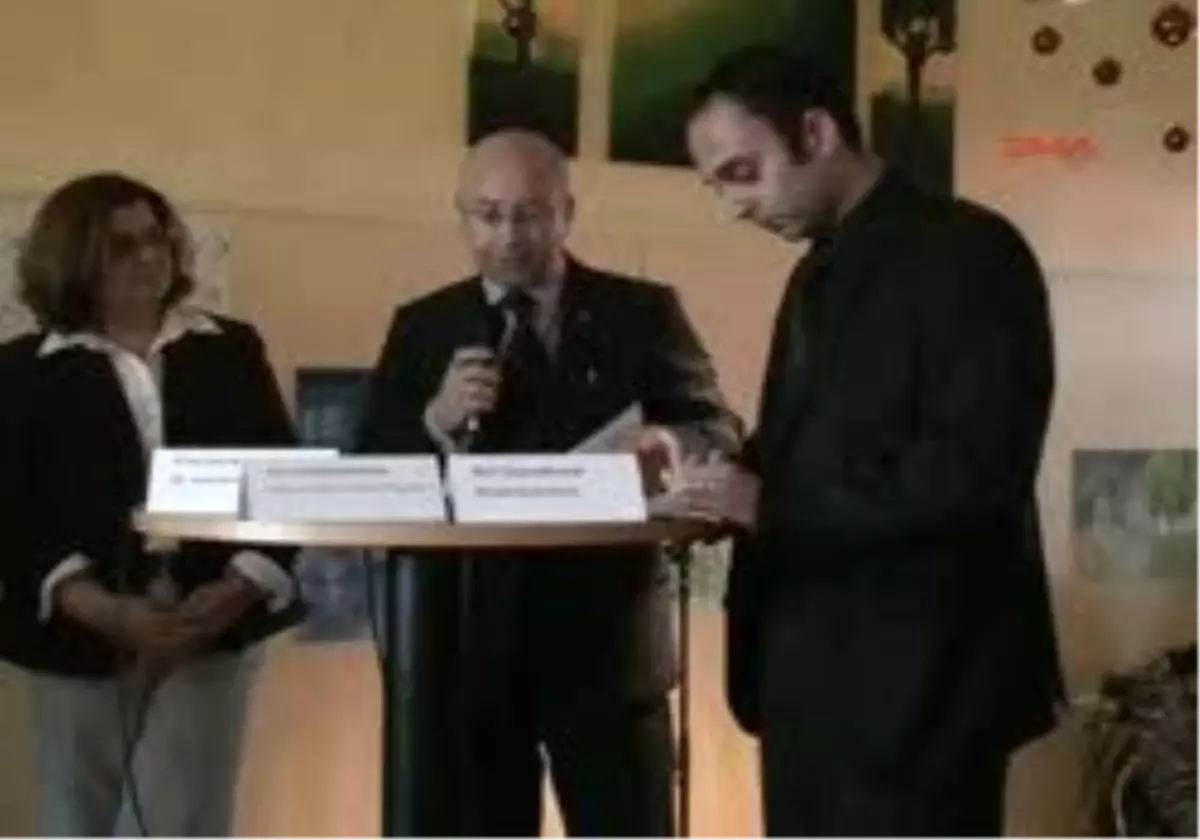 Meslek Borsasına Gençler Yoğun İlgi Gösterdiler