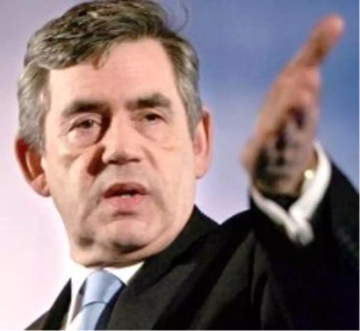 Gordon Brown İstifa Ediyor