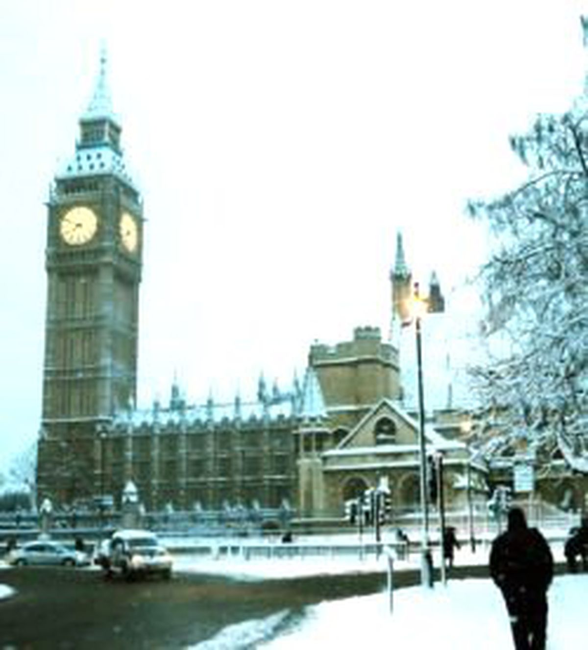İngiltere\'nin Yeni Başbakanı Cameron