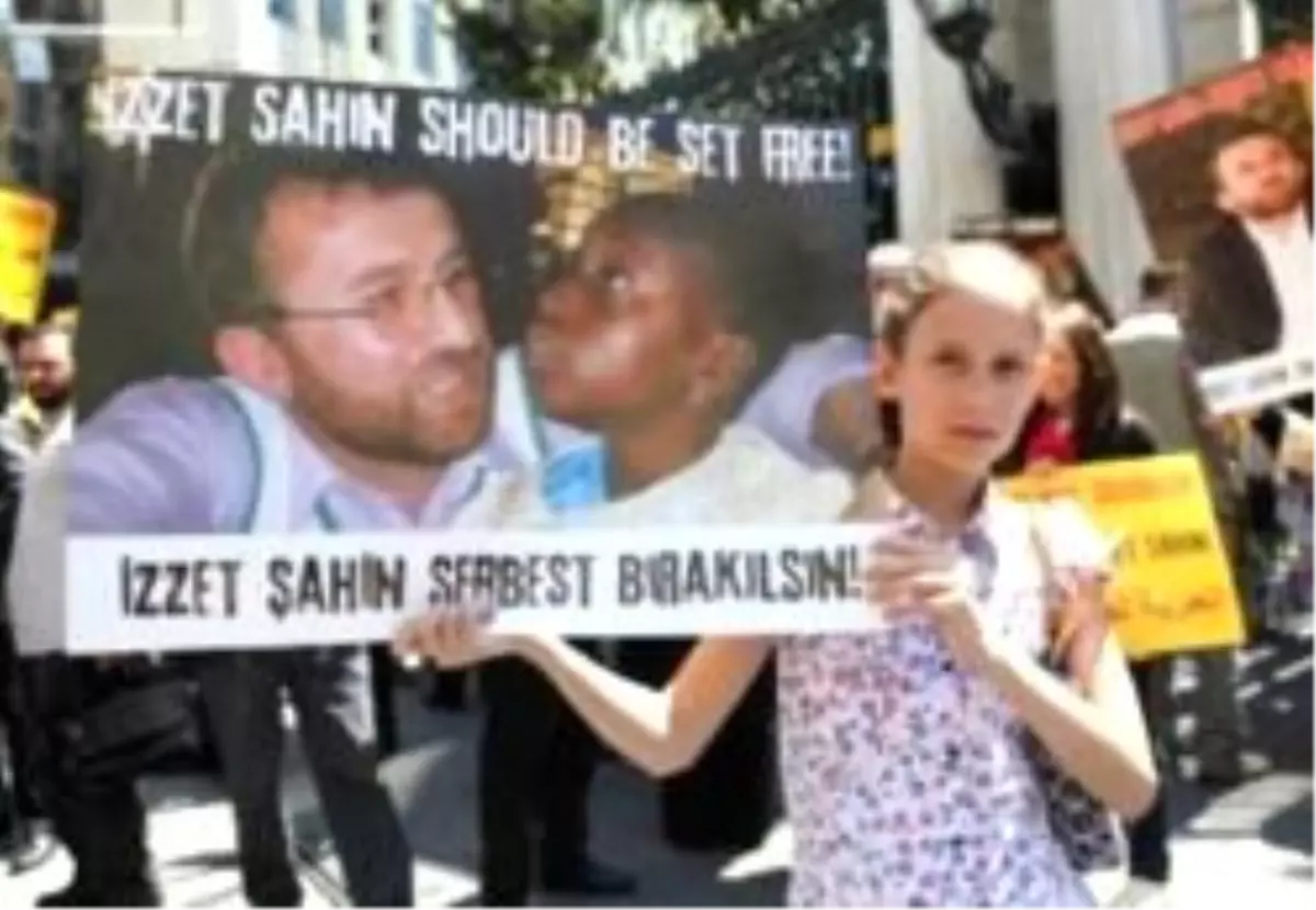 İzzet Şahin İçin İsrail\'e Protesto
