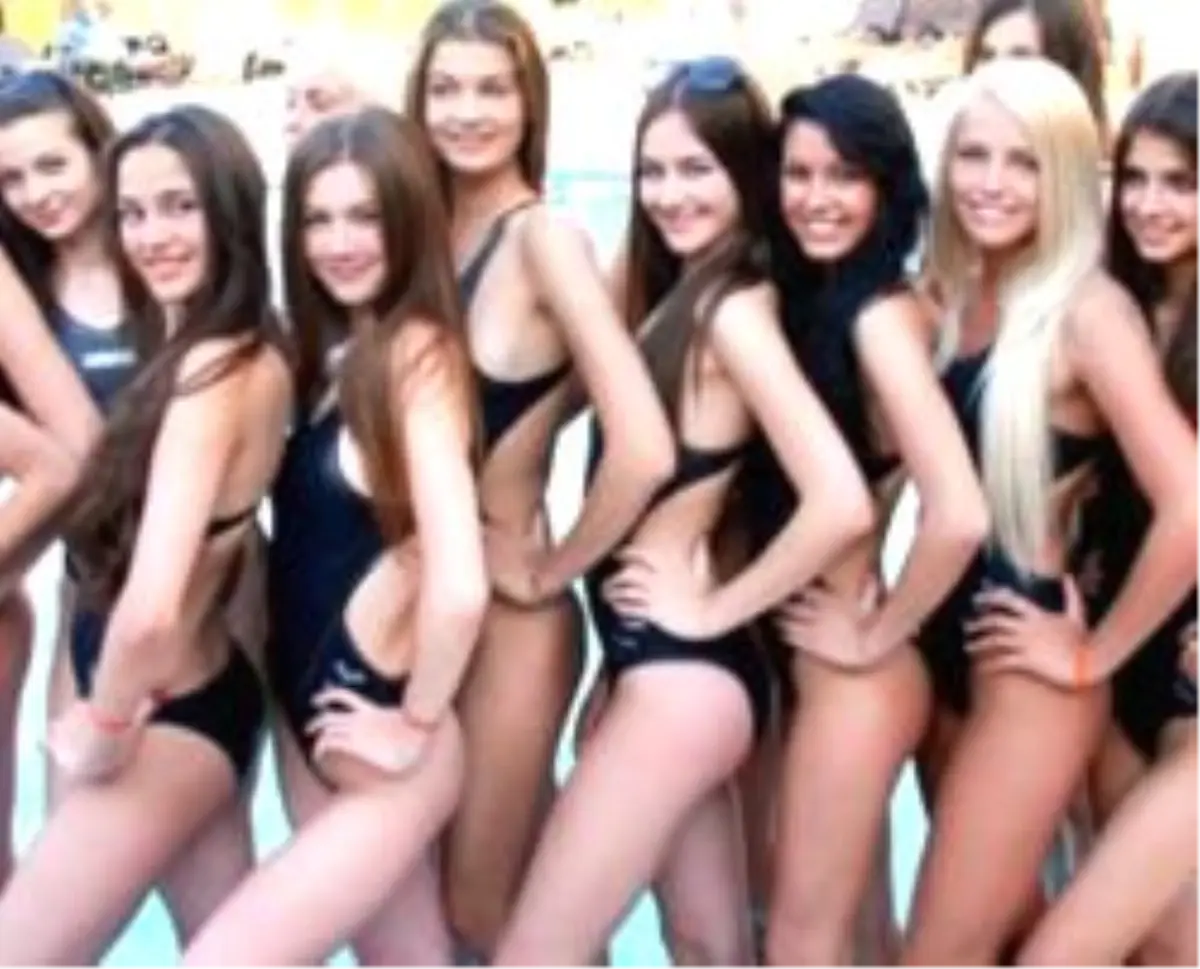 Rus Güzeller Kemer Kampında