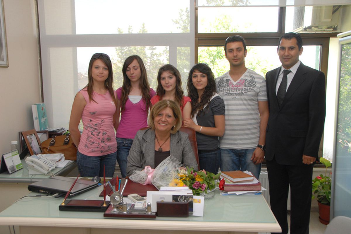 Gençlerden Belediye’ye ziyaret