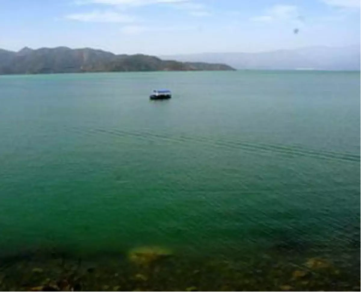 Köyceğiz\'de Erken Plankton Patlaması