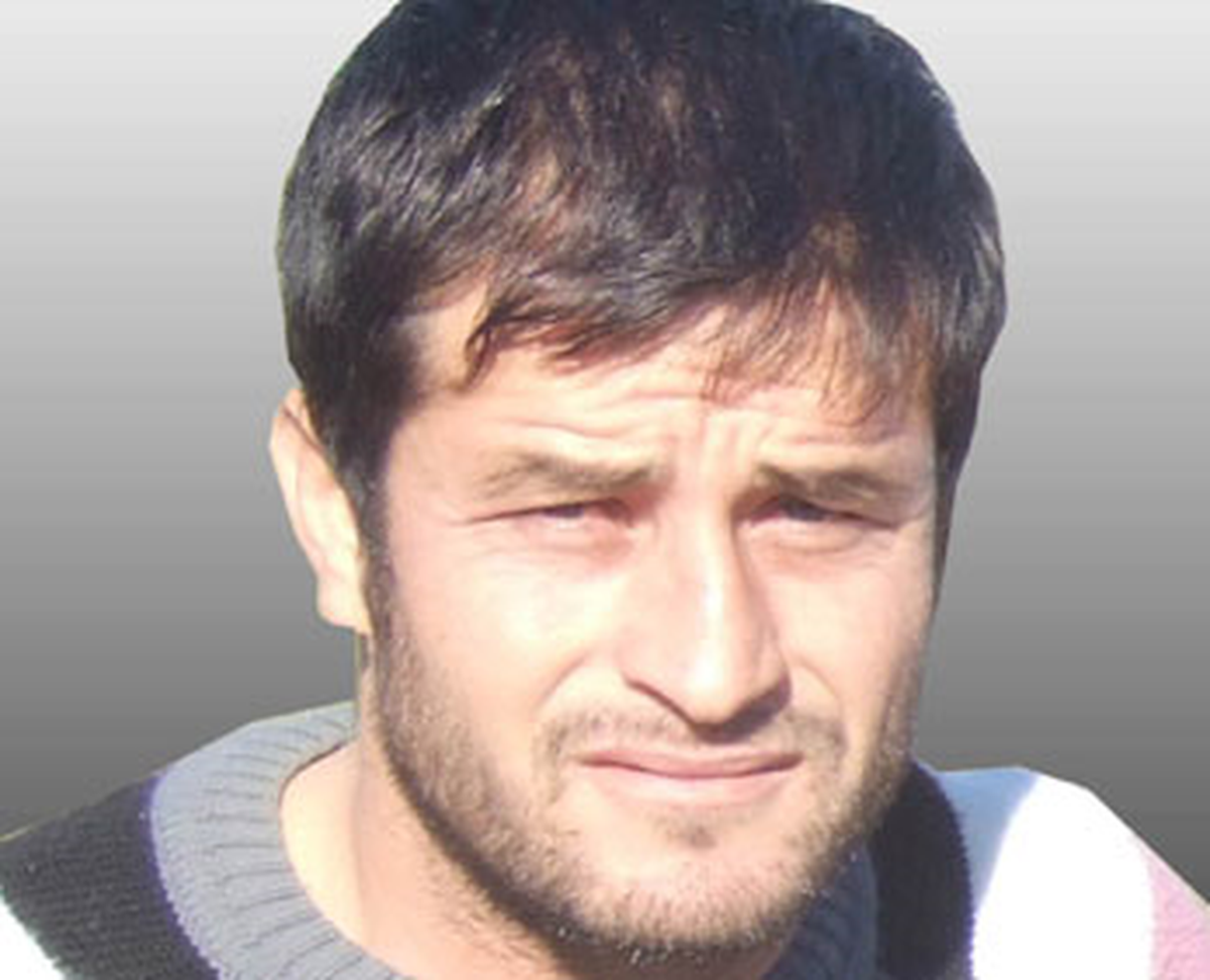 Köpekten Kaçan Futbolcu, Otomobil Altında Can Verdi