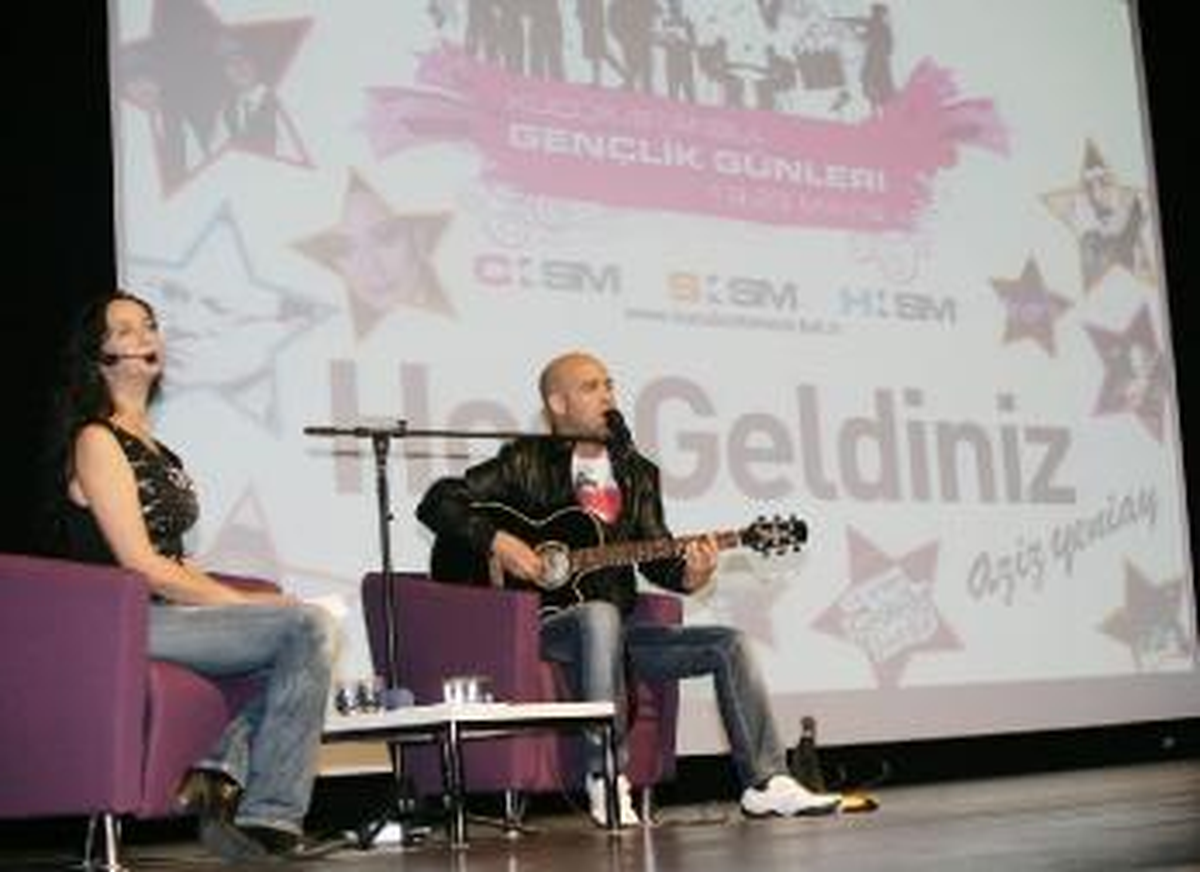 Murat Evgin Küçükçekmeceli Gençleri Coşturdu