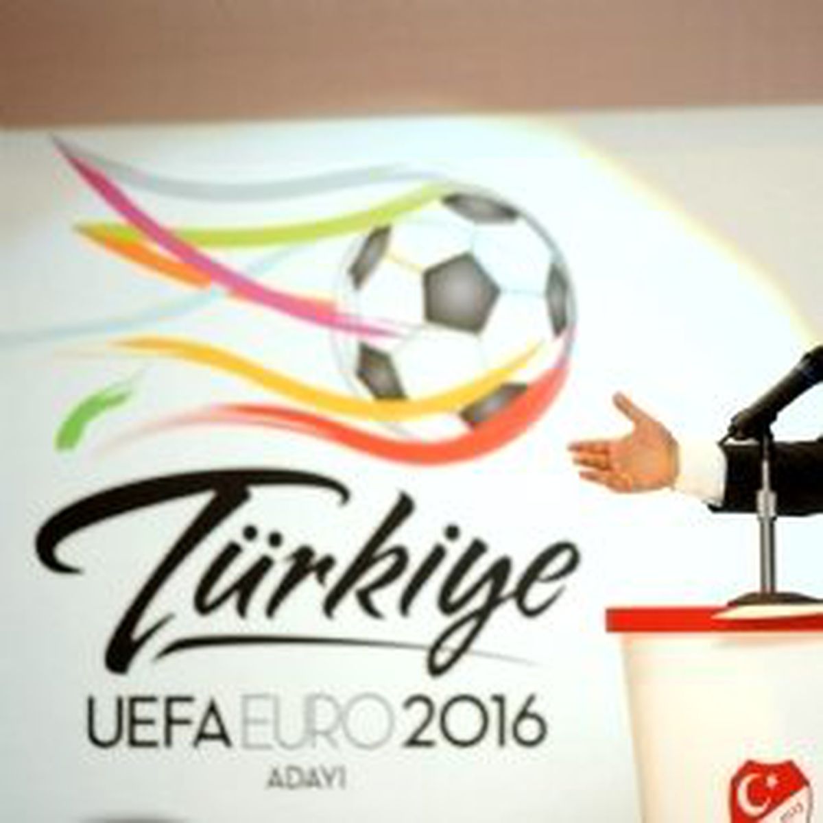 2016 İçin Kritik Gün Cuma