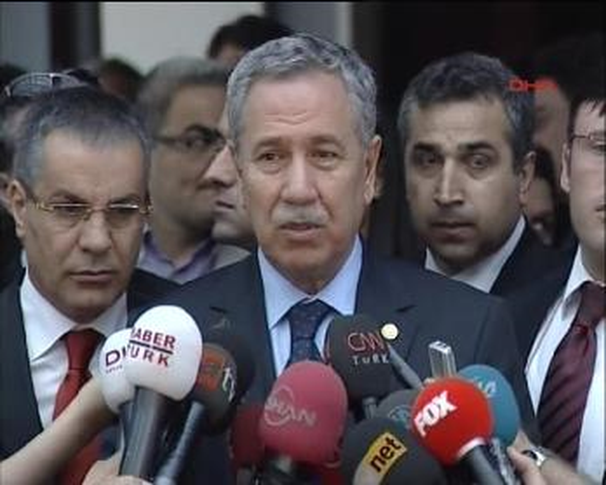 Arınç\'tan "27 Mayıs" Değerlendirmesi