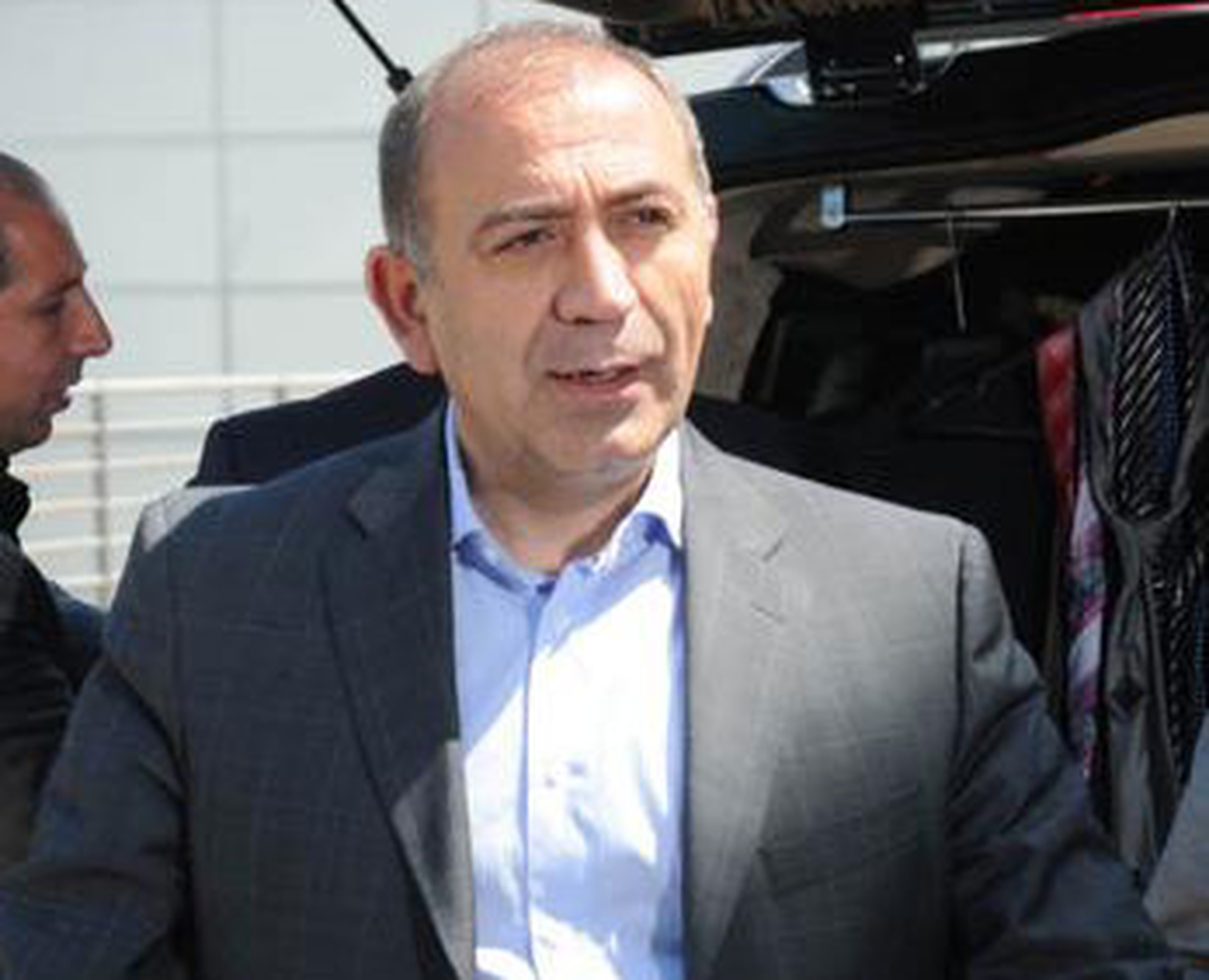 Gürsel Tekin'den İlk Açıklama