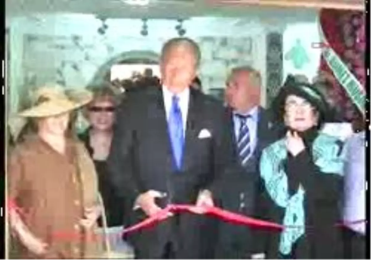 İzmir - Ümran Baradan Güzel Sanatlar Müzesi Açıldı