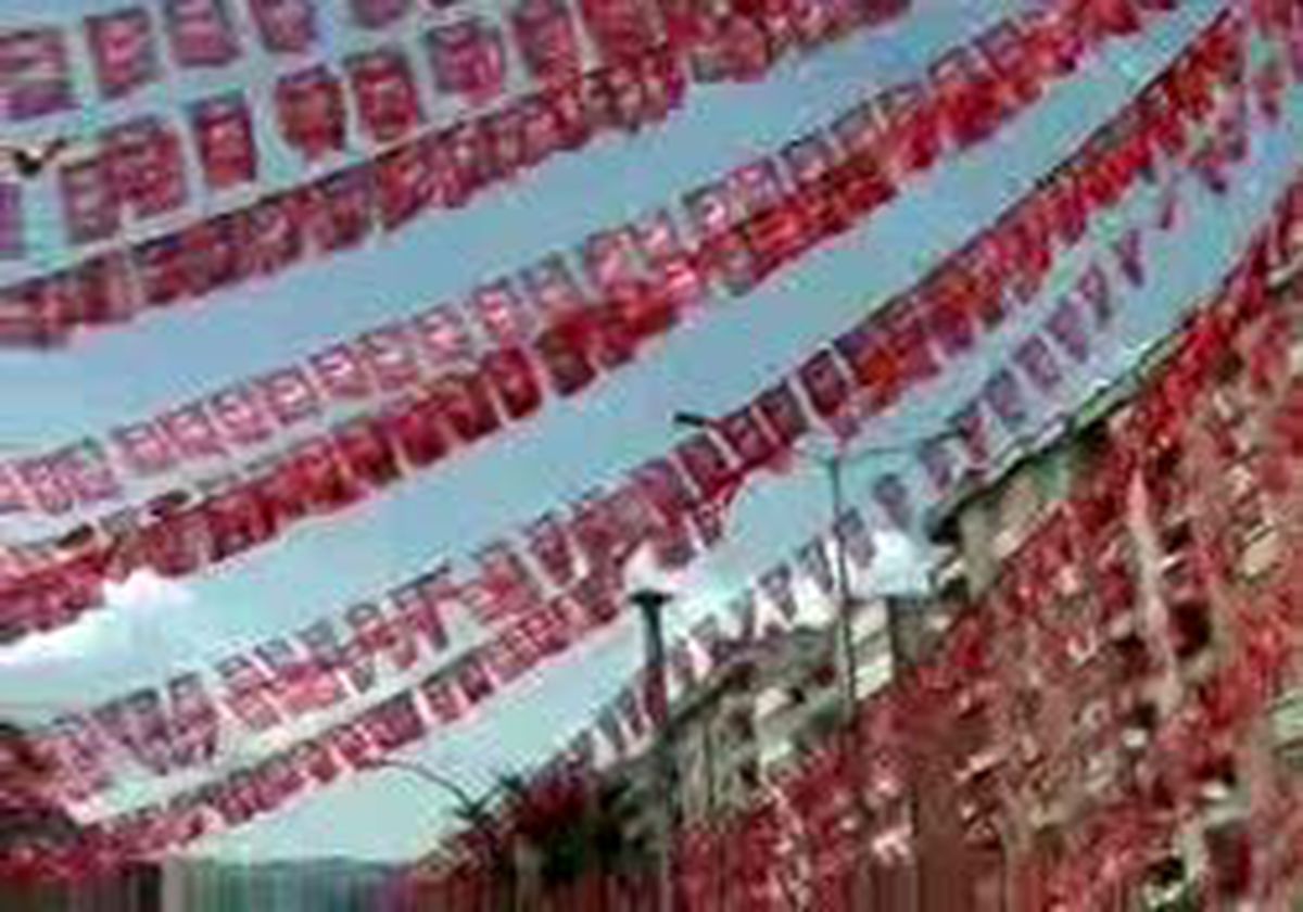 K.Maraş - Cindoruk: ´Türkiye Kasetle, Paketle Ve Kasketle Uğ